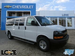 2020 Chevrolet Express Passenger LS 3500 1GAZGNFG9L1273532 2020 Chevrolet Express Passenger LS 3500