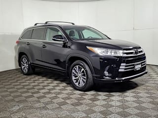 2018 Toyota Highlander XLE 5TDJZRFH3JS816890 2018 Toyota Highlander XLE