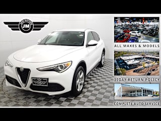 2018 Alfa Romeo Stelvio Base ZASFAKAN1J7B88010 2018 Alfa Romeo Stelvio Base