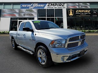 2018 Ram Pickup 1500 1C6RR7GT3JS153684 2018 Ram Pickup 1500
