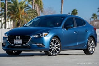 2018 Mazda Mazda3 3MZBN1W37JM117754 2018 Mazda Mazda3