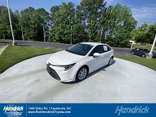 2020 Toyota Corolla LE JTDEPRAE3LJ003070 2020 Toyota Corolla LE