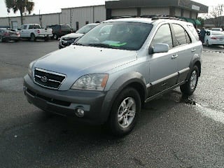 2005 Kia Sorento KNDJD733055461877 2005 Kia Sorento