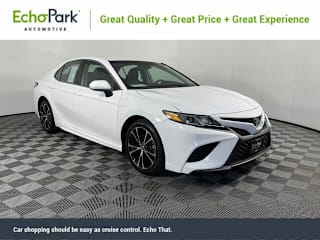 2018 Toyota Camry SE 4T1B11HK4JU564192 2018 Toyota Camry SE