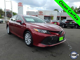 2018 Toyota Camry LE 4T1B11HK0JU611539 2018 Toyota Camry LE
