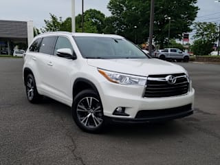 2016 Toyota Highlander XLE 5TDKKRFH4GS146834 2016 Toyota Highlander XLE