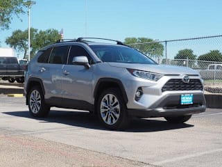 2019 Toyota RAV4 XLE Premium 2T3C1RFV6KC010470 2019 Toyota RAV4 XLE Premium