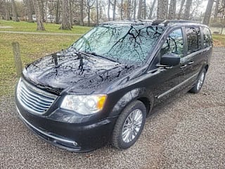 2016 Chrysler Town and Country Touring-L 2C4RC1CG0GR302353 2016 Chrysler Town and Country Touring-L