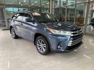 2018 Toyota Highlander 5TDJZRFH0JS857994 2018 Toyota Highlander