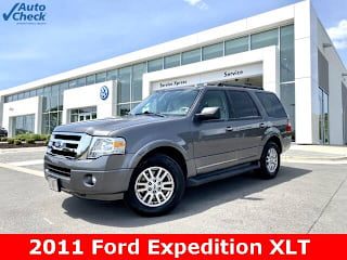 2011 Ford Expedition XLT 1FMJU1H50BEF42084 2011 Ford Expedition XLT