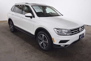 2018 Volkswagen Tiguan 2.0T SEL 4Motion 3VV2B7AX9JM028905 2018 Volkswagen Tiguan 2.0T SEL 4Motion
