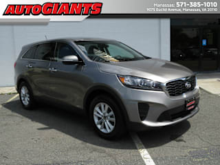 2019 Kia Sorento LX 5XYPGDA34KG509080 2019 Kia Sorento LX
