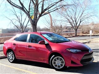2017 Toyota Corolla 5YFBURHE7HP636921 2017 Toyota Corolla