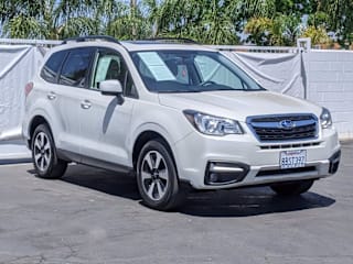 2018 Subaru Forester 2.5i Premium JF2SJAGC4JH458740 2018 Subaru Forester 2.5i Premium