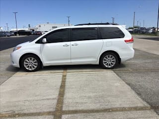 2014 Toyota Sienna XLE 7-Passenger 5TDDK3DCXES088948 2014 Toyota Sienna XLE 7-Passenger