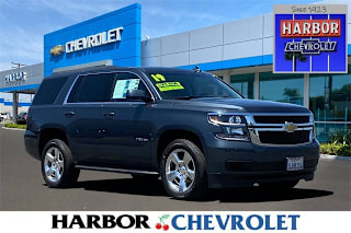 2019 Chevrolet Tahoe LS 1GNSCAEC0KR296491 2019 Chevrolet Tahoe LS
