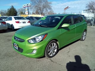 2012 Hyundai Accent SE KMHCU5AE6CU018410 2012 Hyundai Accent SE
