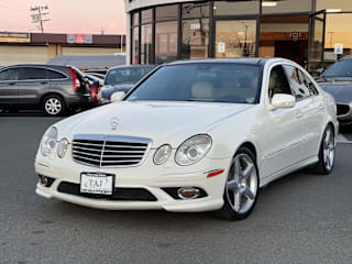 2008 Mercedes-Benz E-Class WDBUF56X68B353097 2008 Mercedes-Benz E-Class