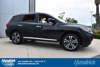 2017 Nissan Pathfinder Platinum 5N1DR2MN7HC902742 2017 Nissan Pathfinder Platinum