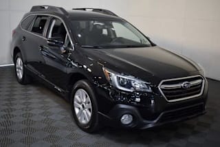 2018 Subaru Outback 2.5i Premium 4S4BSAFC0J3344451 2018 Subaru Outback 2.5i Premium