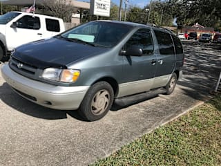 2000 Toyota Sienna 4T3ZF13C7YU189125 2000 Toyota Sienna