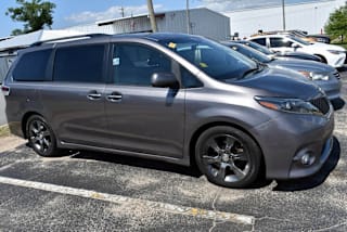 2016 Toyota Sienna SE 8-Passenger 5TDXK3DC4GS724148 2016 Toyota Sienna SE 8-Passenger