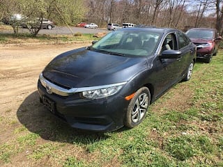 2018 Honda Civic 2HGFC2F52JH555112 2018 Honda Civic