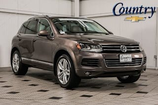 2011 Volkswagen Touareg TDI Sport WVGFK9BP2BD005856 2011 Volkswagen Touareg TDI Sport