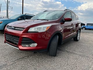 2014 Ford Escape SE 1FMCU9G95EUA77212 2014 Ford Escape SE