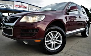 2010 Volkswagen Touareg V6 TDI WVGFK7A90AD000158 2010 Volkswagen Touareg V6 TDI