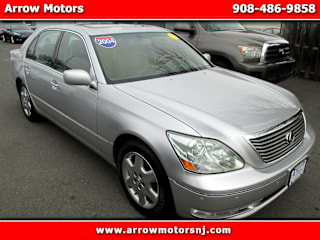 2004 Lexus LS 430 Base JTHBN36FX40162570 2004 Lexus LS 430 Base
