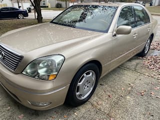 2002 Lexus LS 430 Base JTHBN30F220084713 2002 Lexus LS 430 Base