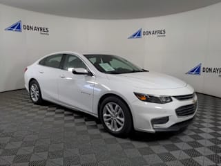 2017 Chevrolet Malibu 1G1ZE5ST5HF139832 2017 Chevrolet Malibu