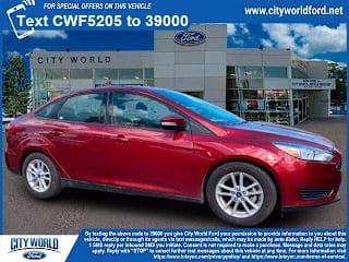 2017 Ford Focus SE 1FADP3F2XHL345205 2017 Ford Focus SE