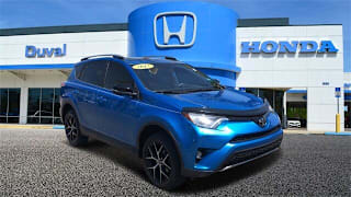 2017 Toyota RAV4 SE JTMNFREV8HD095229 2017 Toyota RAV4 SE