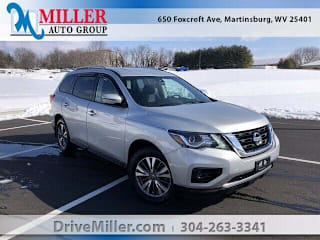 2017 Nissan Pathfinder S 5N1DR2MM5HC677387 2017 Nissan Pathfinder S