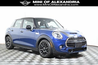 2018 MINI Hardtop 4 Door Cooper S WMWXU3C54J2F51081 2018 MINI Hardtop 4 Door Cooper S