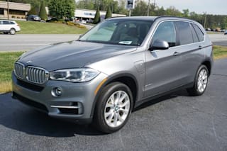 2016 BMW X5 xDrive40e 5UXKT0C59G0S77049 2016 BMW X5 xDrive40e