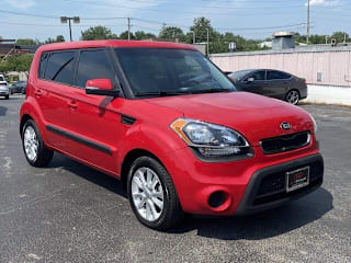 2013 Kia Soul + KNDJT2A63D7584997 2013 Kia Soul +