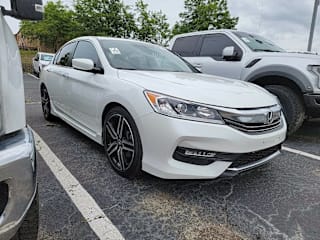 2017 Honda Accord Sport 1HGCR2F58HA158689 2017 Honda Accord Sport