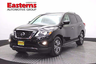 2017 Nissan Pathfinder 5N1DR2MM6HC687376 2017 Nissan Pathfinder