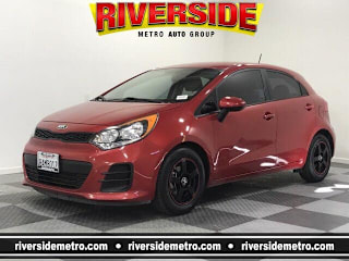 2017 Kia Rio 5-Door KNADM5A34H6036582 2017 Kia Rio 5-Door
