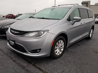 2019 Chrysler Pacifica Touring L 2C4RC1BG8KR625821 2019 Chrysler Pacifica Touring L