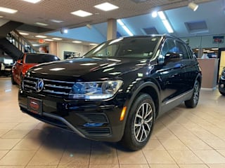 2020 Volkswagen Tiguan 2.0T SE 4MOTION 3VV2B7AXXLN030164 2020 Volkswagen Tiguan 2.0T SE 4MOTION