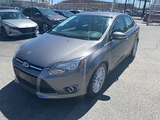 2014 Ford Focus 1FADP3J24EL255082 2014 Ford Focus