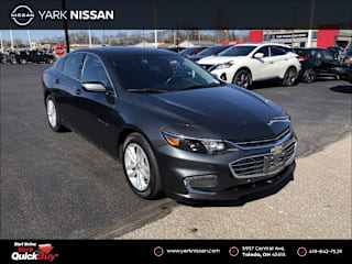 2017 Chevrolet Malibu LT 1G1ZE5ST0HF219944 2017 Chevrolet Malibu LT