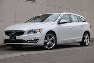 2017 Volvo V60 YV140MEKXH1360752 2017 Volvo V60