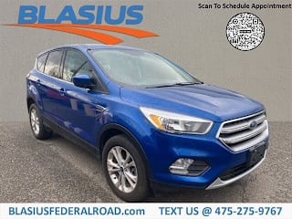 2017 Ford Escape SE 1FMCU9G9XHUB69016 2017 Ford Escape SE