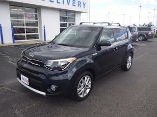 2018 Kia Soul + KNDJP3A56J7554695 2018 Kia Soul +