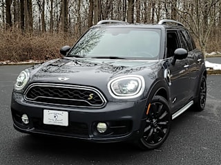 2018 MINI Countryman Plug-in Hybrid WMZYU7C46J3E56425 2018 MINI Countryman Plug-in Hybrid